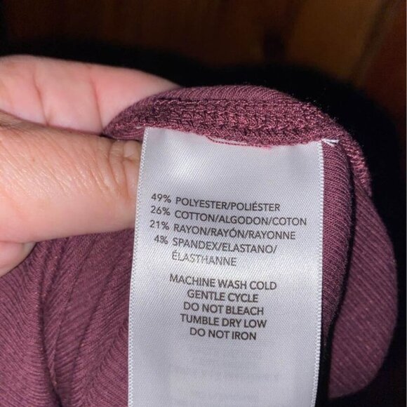 Lularoe Hazel long sleeve raglan Cozy v-neck size 3x - Picture 2 of 4